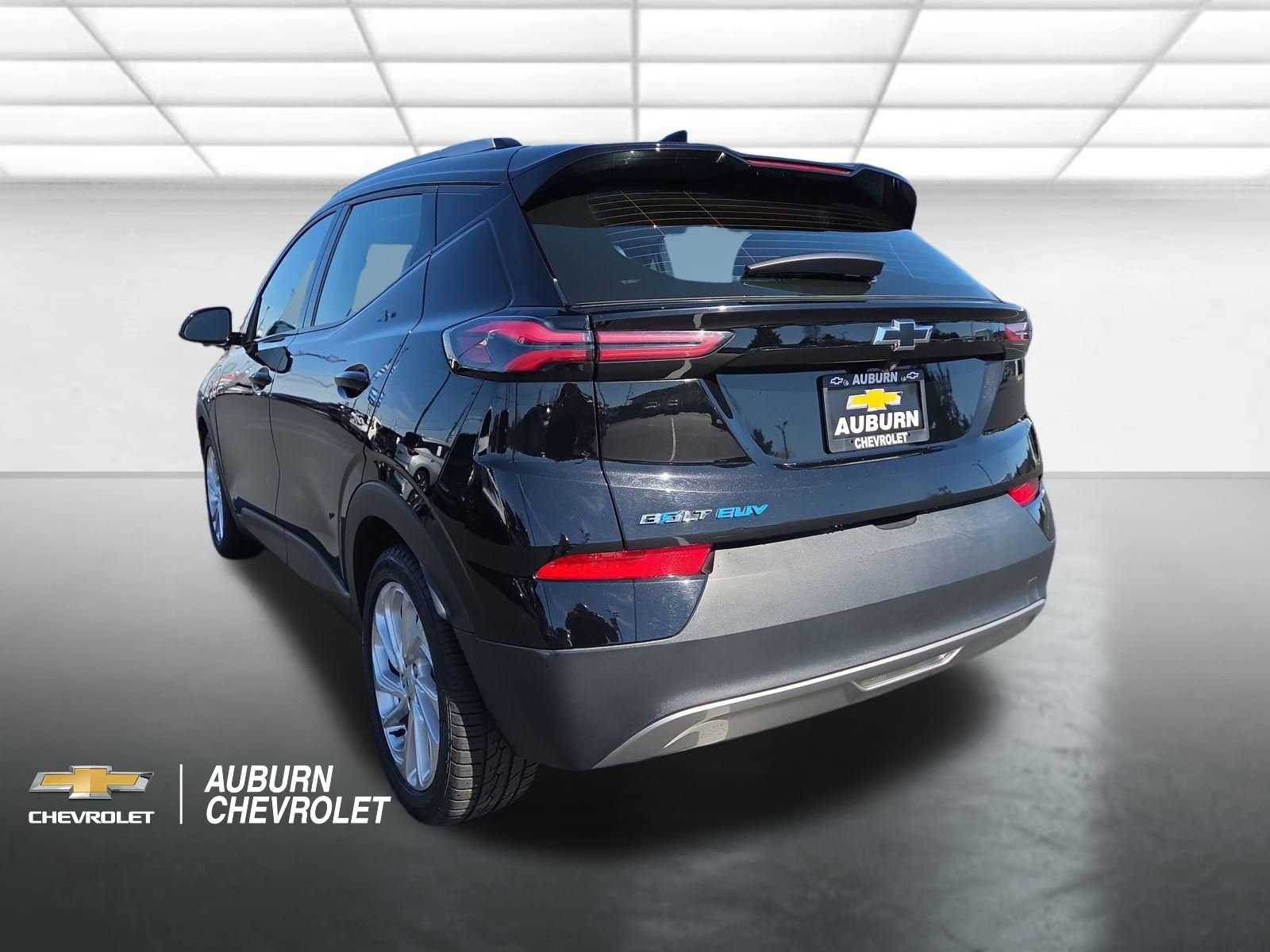 Used 2023 Chevrolet Bolt EUV LT image 5