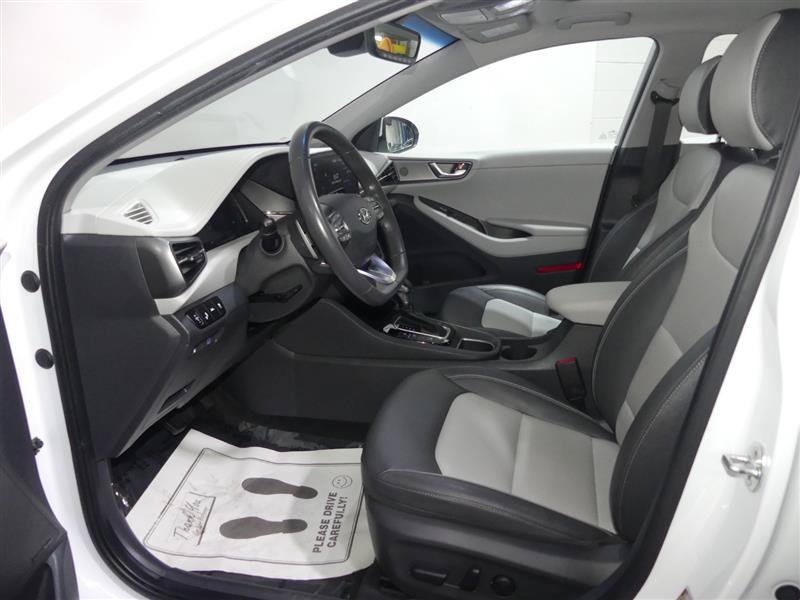 Used 2020 Hyundai Ioniq Limited FWD image 22
