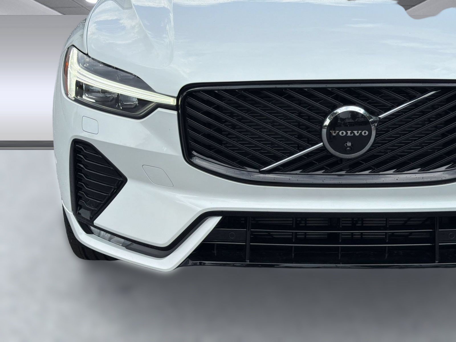New 2026 Volvo XC60 B5 Ultra w/ Climate Package AWD/4WD image 25