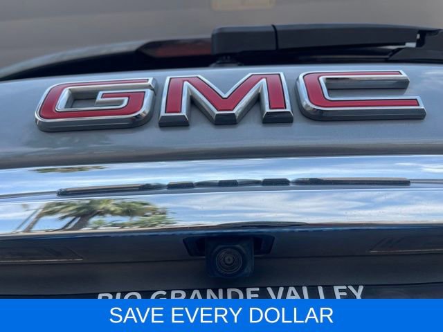 Used 2023 GMC Terrain SLE w/ Driver Convenience Package FWD image 7