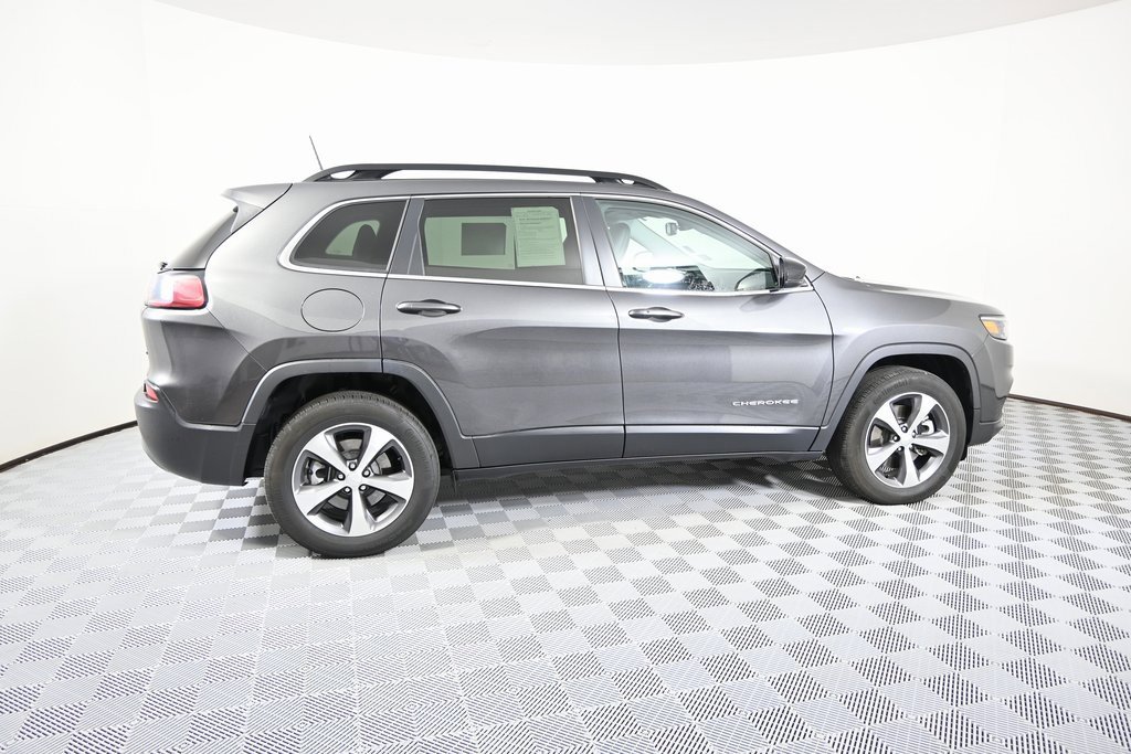 Used 2022 Jeep Cherokee Limited image 7
