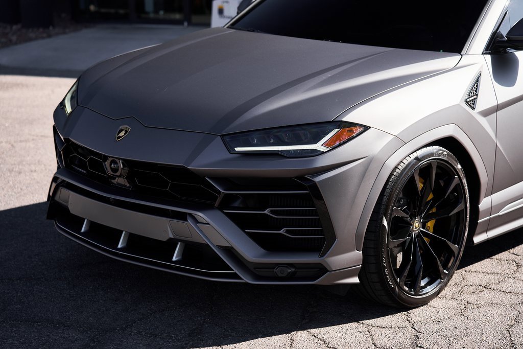 Used 2021 Lamborghini Urus image 6