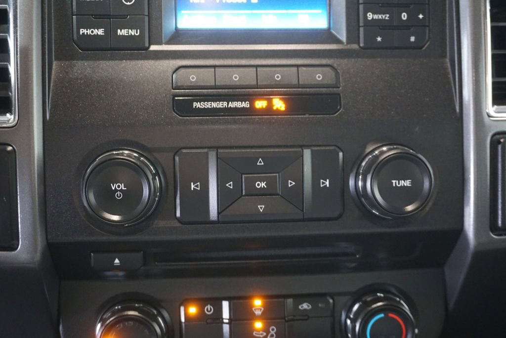 Used 2016 Ford F150 XLT image 14