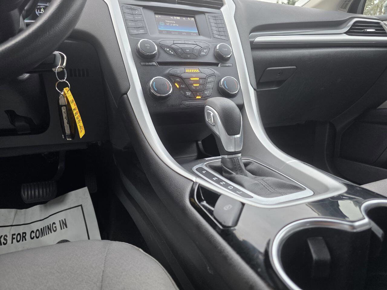 Used 2014 Ford Fusion S image 21