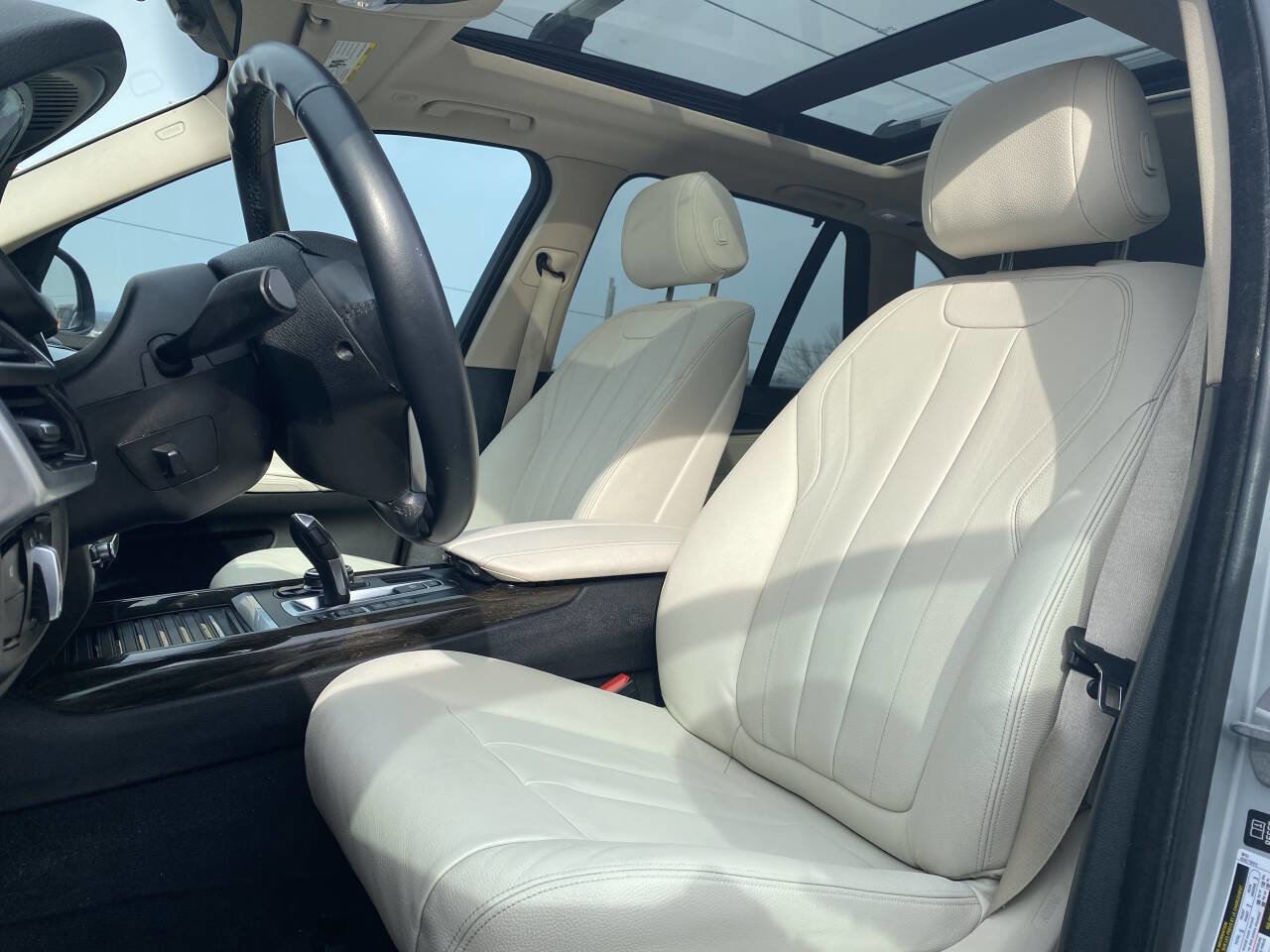 Used 2015 BMW X5 xDrive35i image 12
