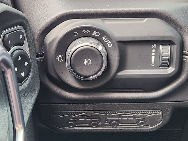 Certified 2026 Jeep Wrangler Sahara AWD/4WD image 21