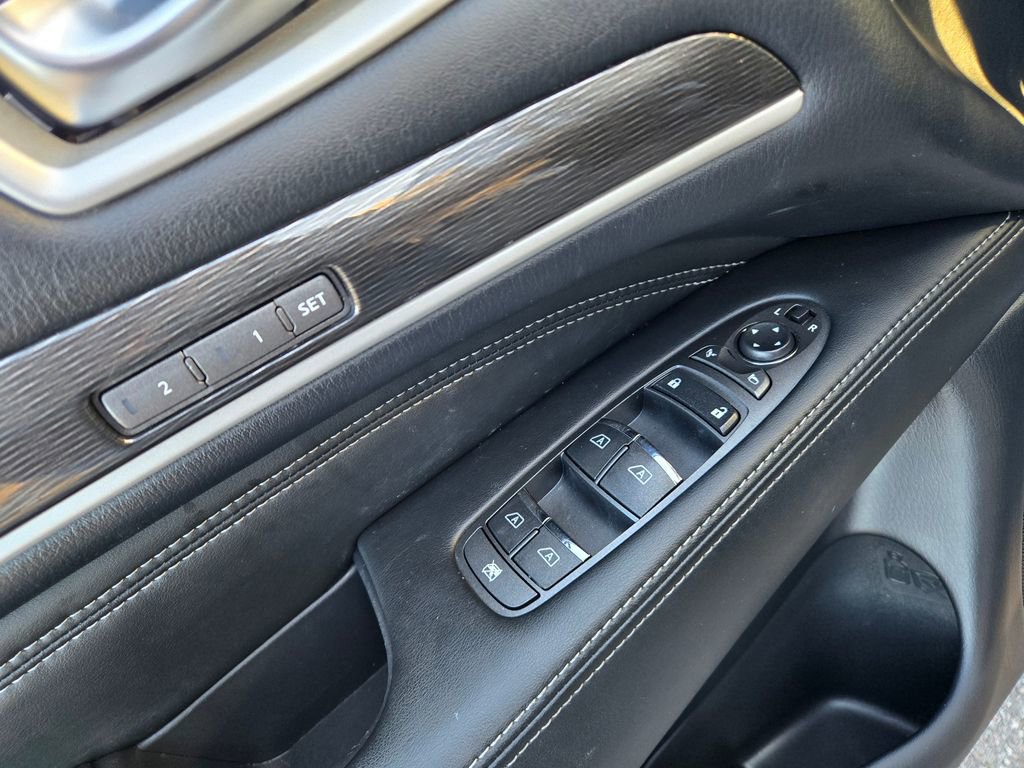 Used 2020 INFINITI QX60 Signature Edition image 25