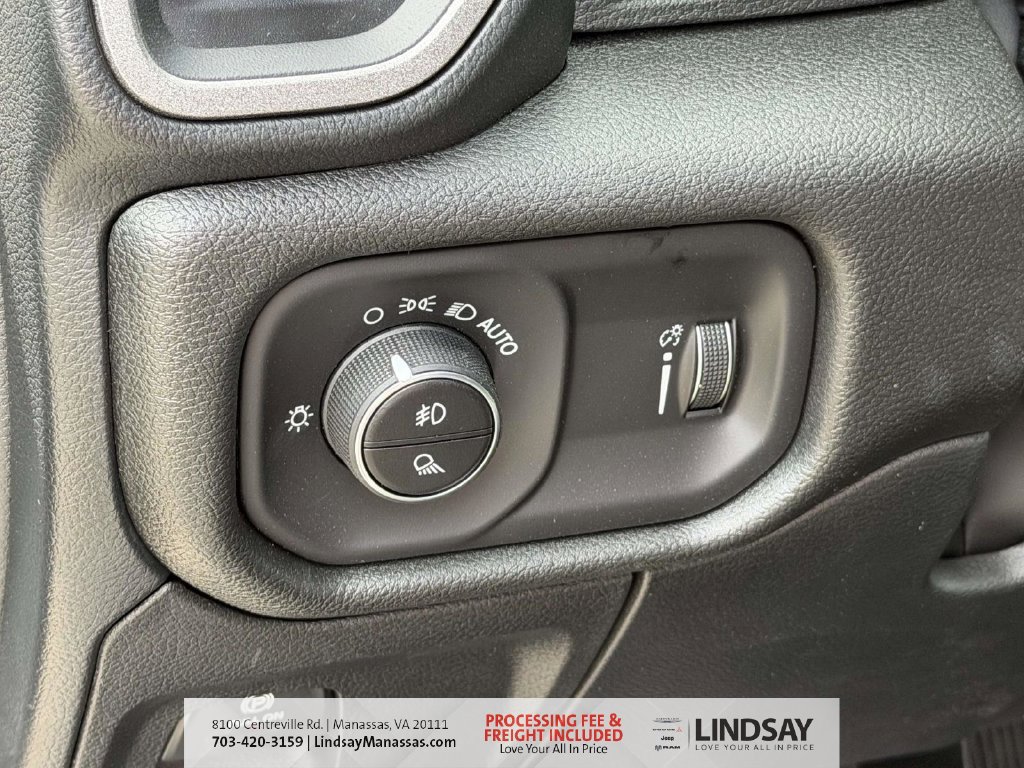 New 2026 RAM 1500 Warlock AWD/4WD image 30