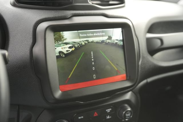 Used 2021 Jeep Renegade Limited image 26