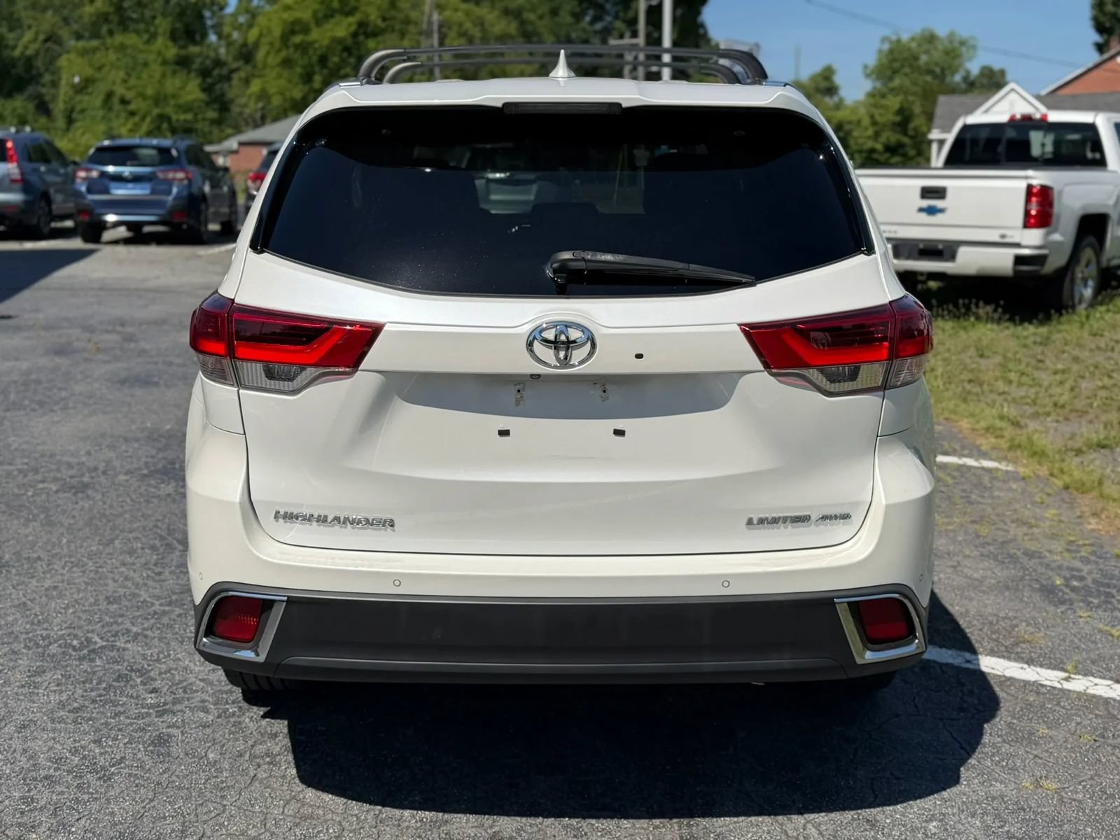 Used 2018 Toyota Highlander Limited AWD/4WD image 6