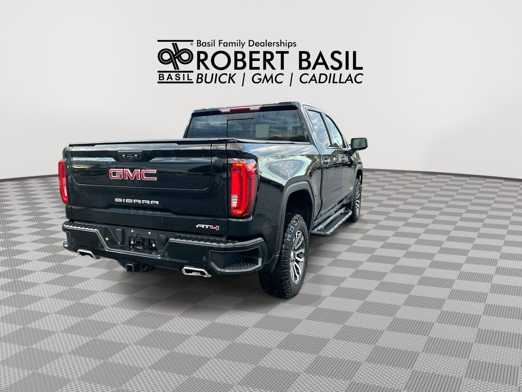 Used 2023 GMC Sierra 1500 AT4 w/ AT4 Premium Package AWD/4WD image 8