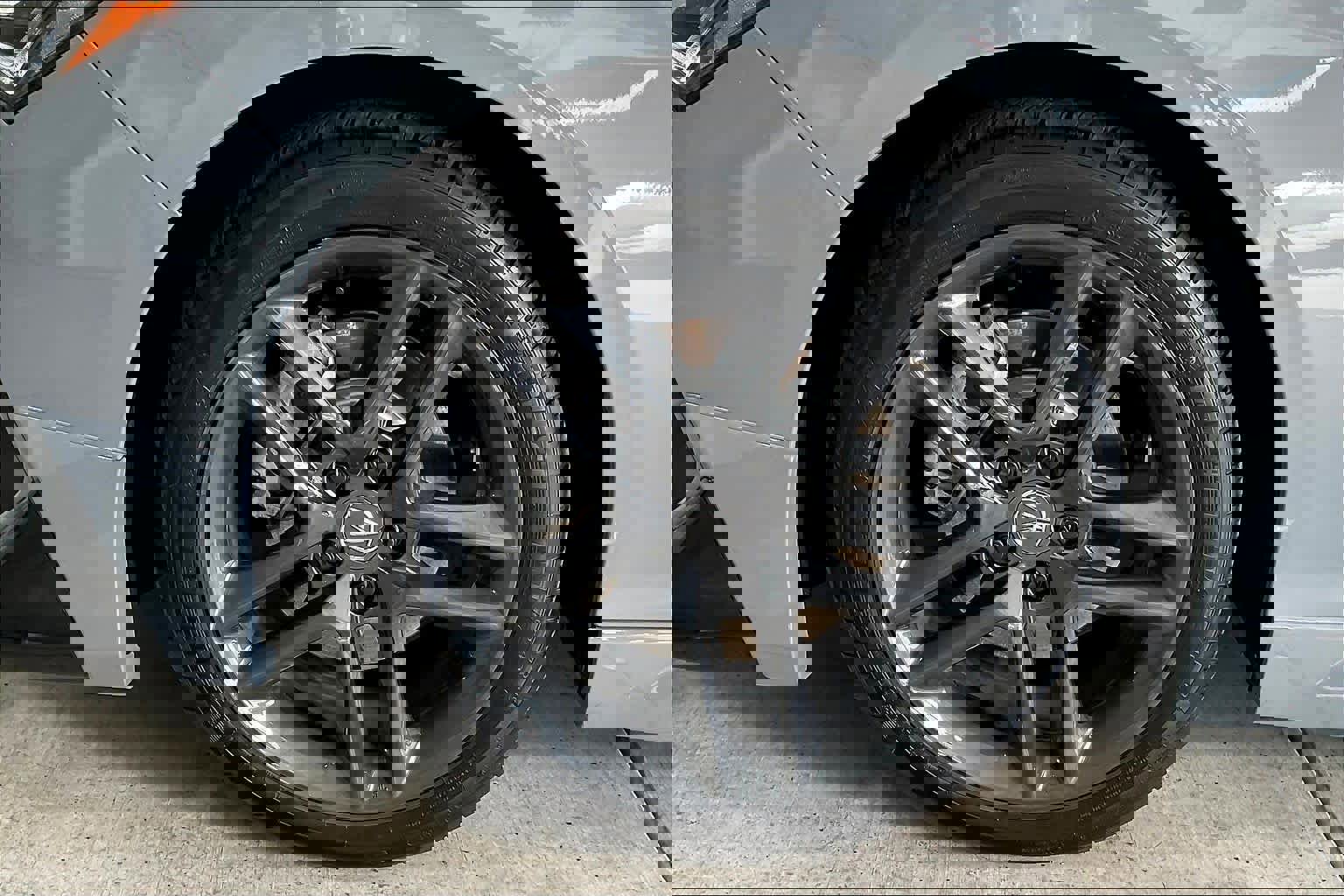 Used 2025 Acura TLX SH-AWD w/ A-SPEC Pkg image 11