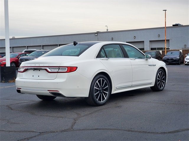 Used 2020 Lincoln Continental Reserve image 4