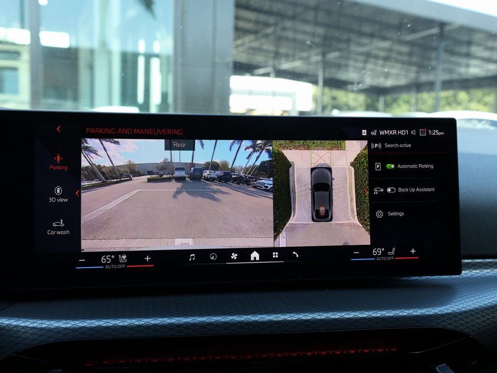 Used 2025 BMW i4 eDrive40 w/ M Sport Package image 33