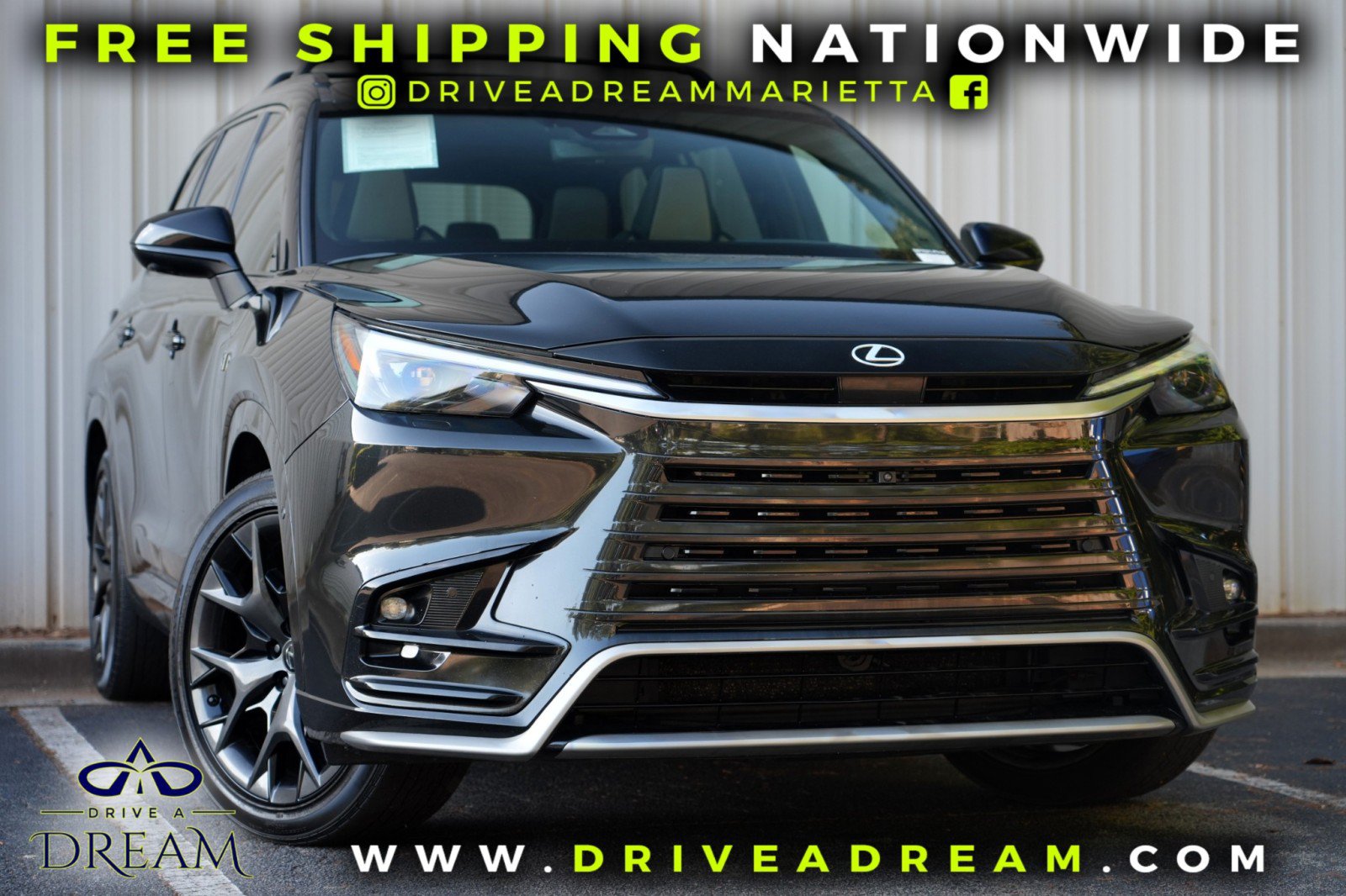 Used 2024 Lexus TX 500h AWD w/ Technology Package image 2