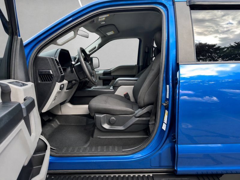 Used 2018 Ford F150 XL w/ Equipment Group 101A Mid AWD/4WD image 9