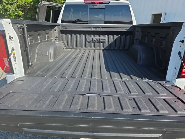 Used 2025 GMC Sierra 1500 AT4X AWD/4WD image 13