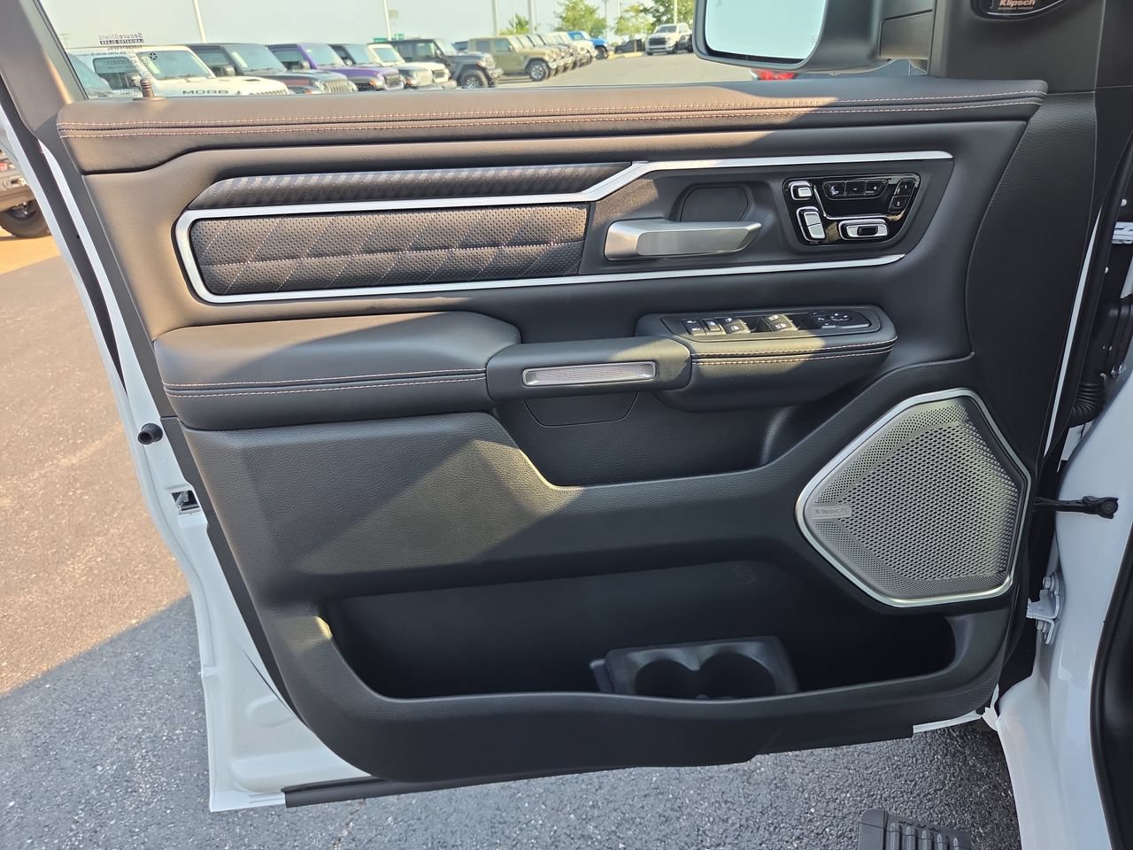 New 2027 RAM 1500 Tungsten AWD/4WD image 4