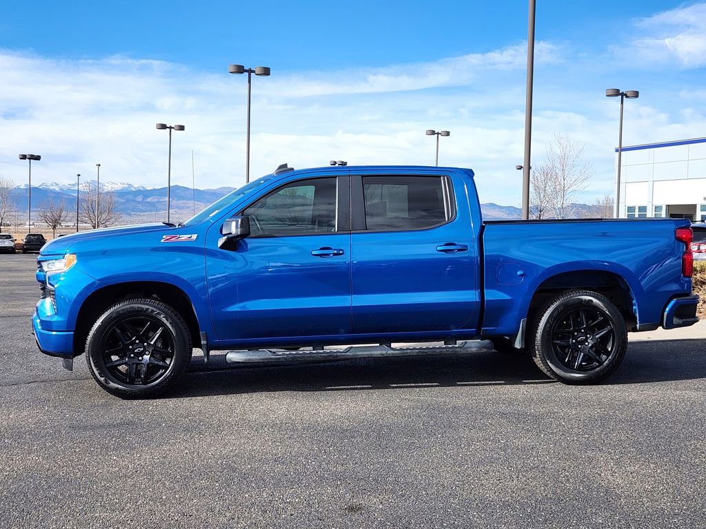 Used 2022 Chevrolet Silverado 1500 RST w/ Convenience Package II image 2