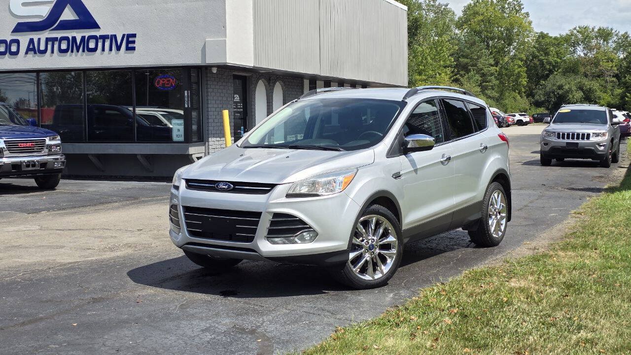 Used 2016 Ford Escape SE w/ SE Chrome Package AWD/4WD image 2