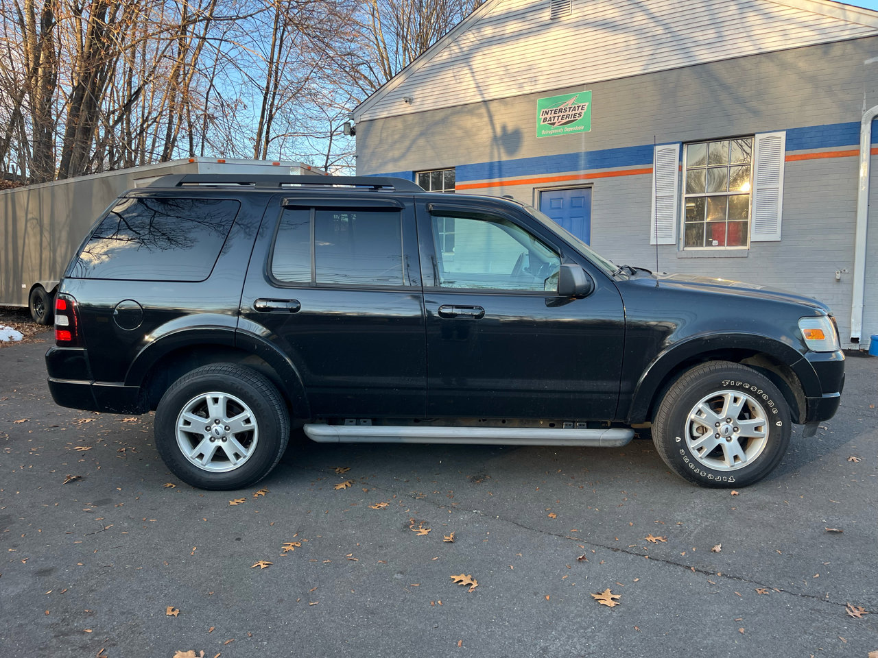 Used 2010 Ford Explorer XLT image 6