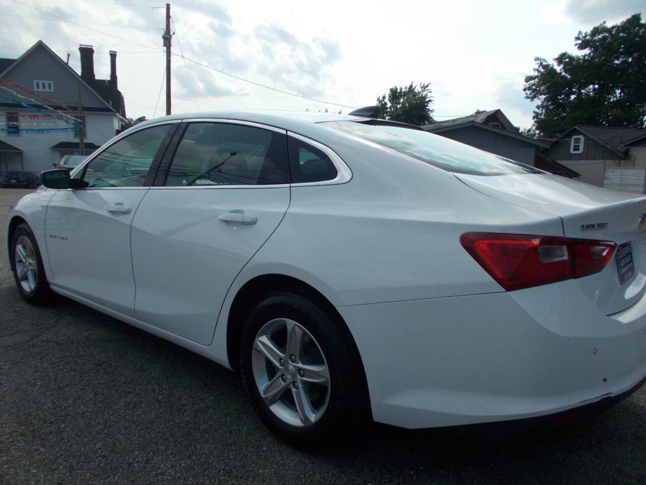 Used 2022 Chevrolet Malibu LS w/ Driver Confidence Package II FWD image 17