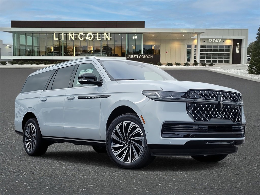 New 2025 Lincoln Navigator L Black Label image 1