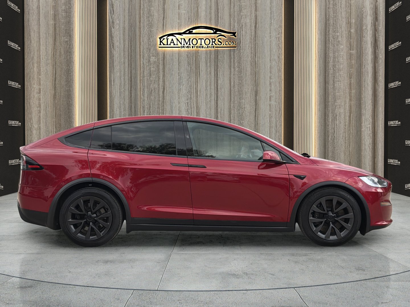 Used 2024 Tesla Model X AWD/4WD image 8