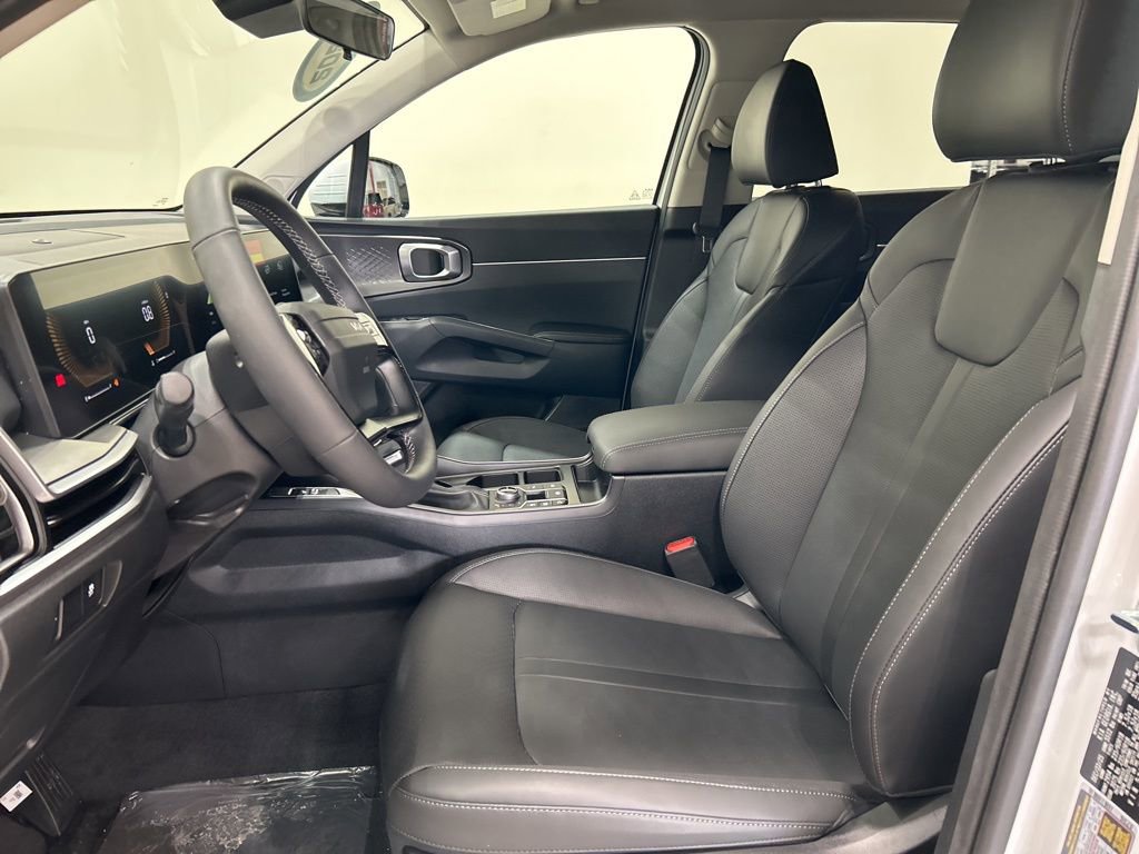 New 2026 Kia Sorento S image 10