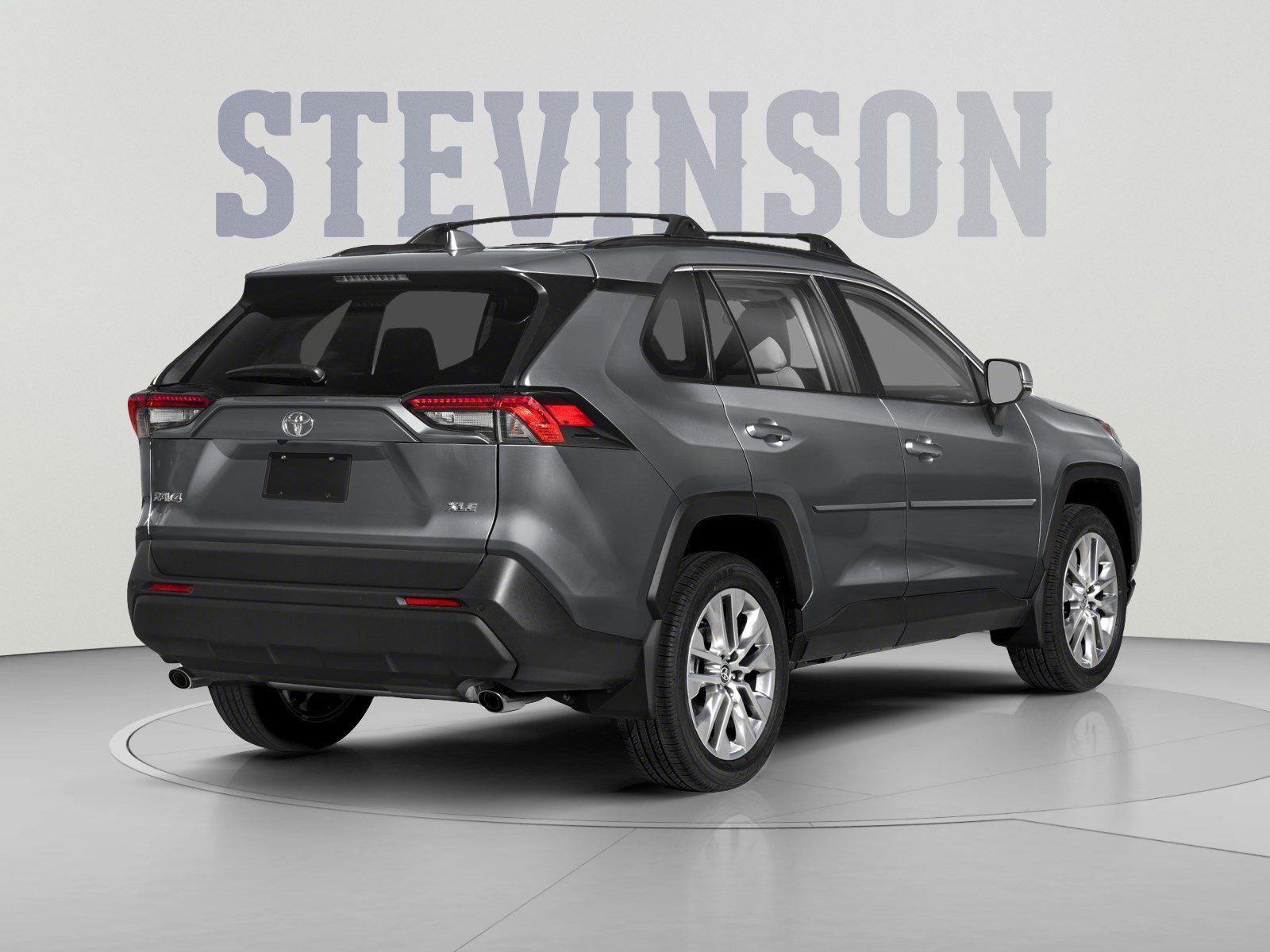 Used 2024 Toyota RAV4 XLE AWD/4WD image 2