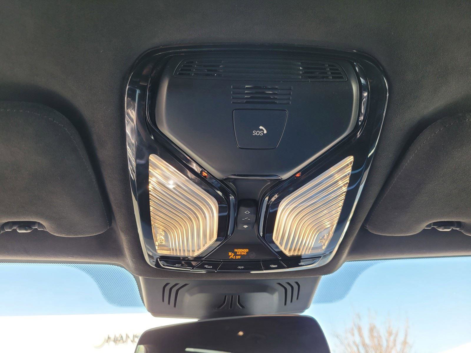 Certified 2022 BMW X7 xDrive40i w/ M Sport Package image 31