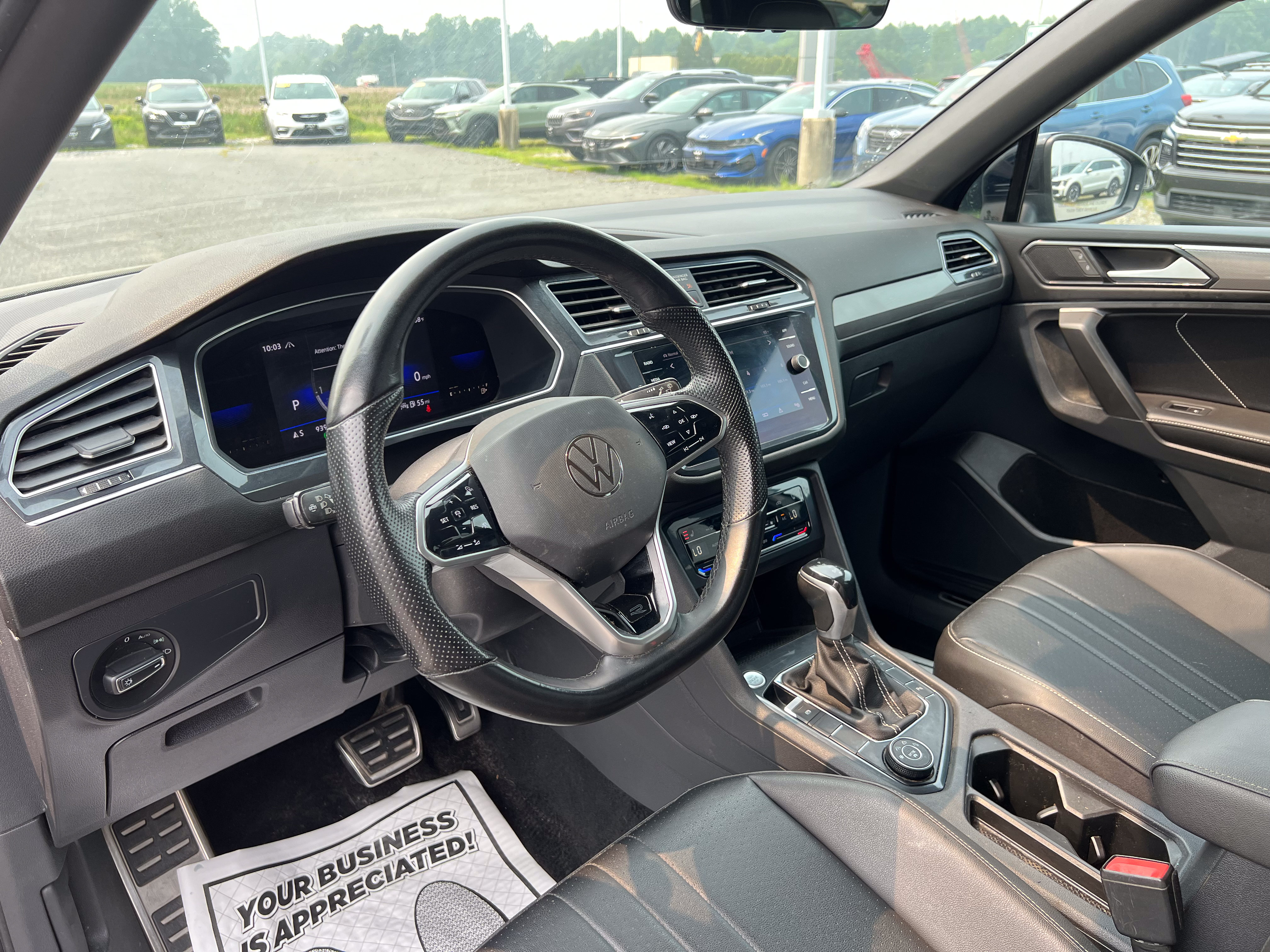 Used 2022 Volkswagen Tiguan SE R-Line AWD/4WD image 14