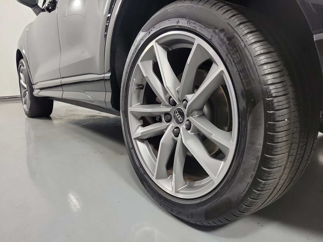 Used 2024 Audi Q3 2.0T Premium AWD/4WD image 10