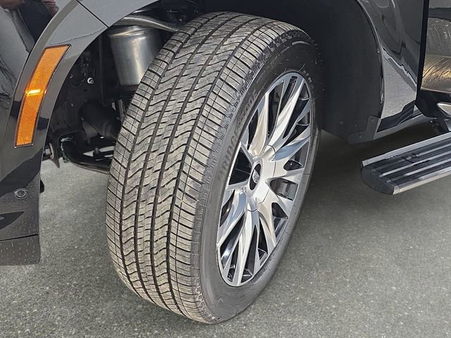 Used 2026 Cadillac Escalade Platinum Luxury image 32