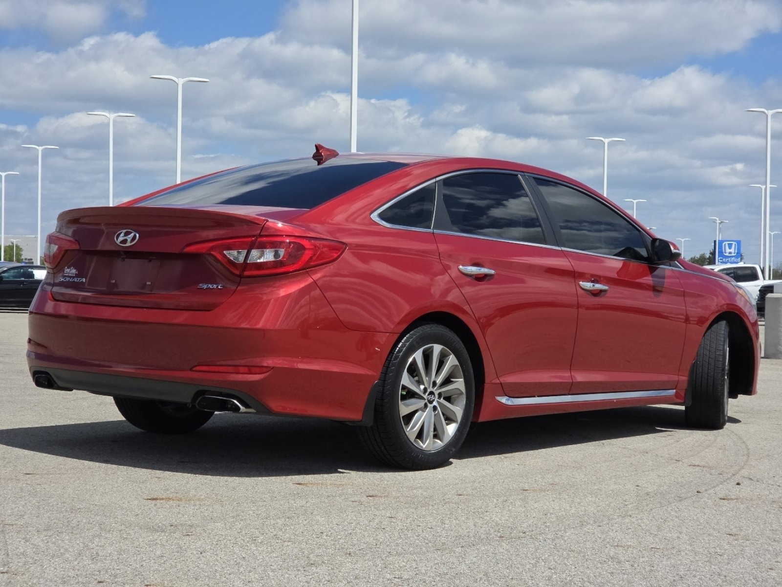 Used 2017 Hyundai Sonata Sport w/ Value Edition Package 02 image 16
