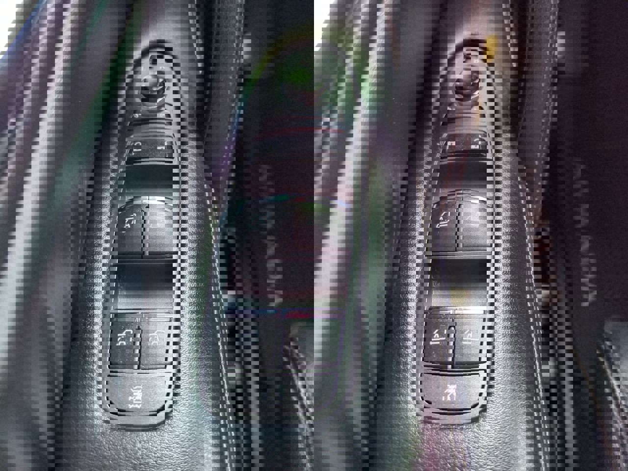 Used 2021 Nissan Armada Platinum image 26