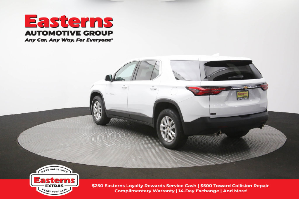 Used 2023 Chevrolet Traverse LS FWD image 63