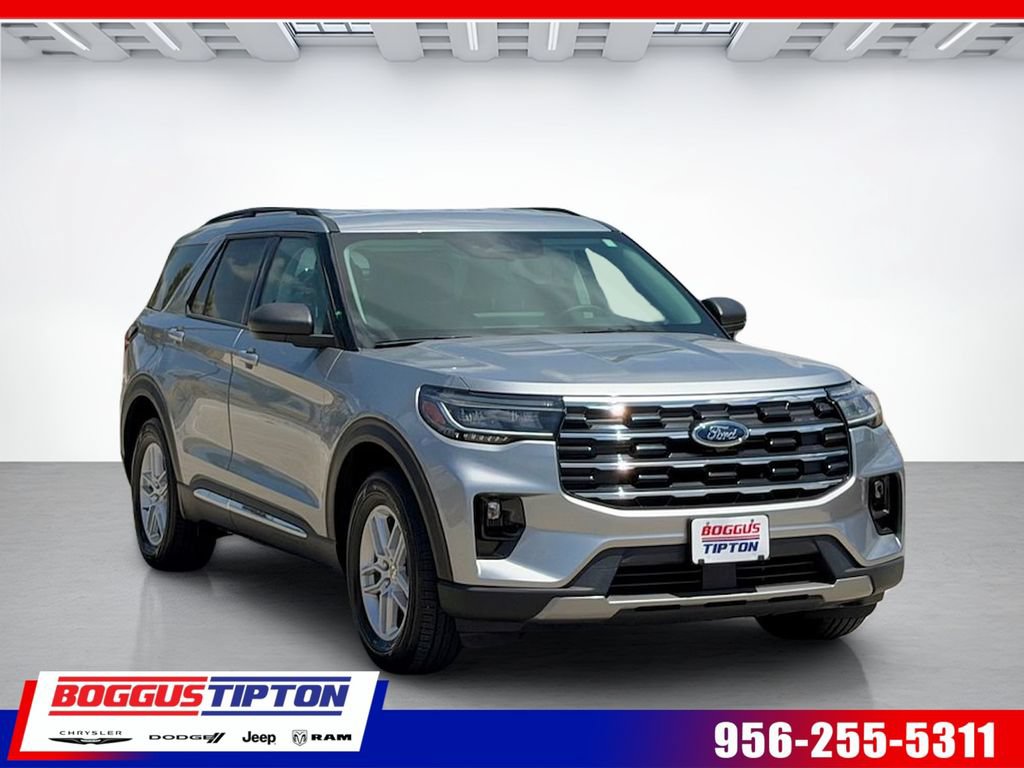 Used 2025 Ford Explorer Active w/ Active Comfort Package RWD image 1