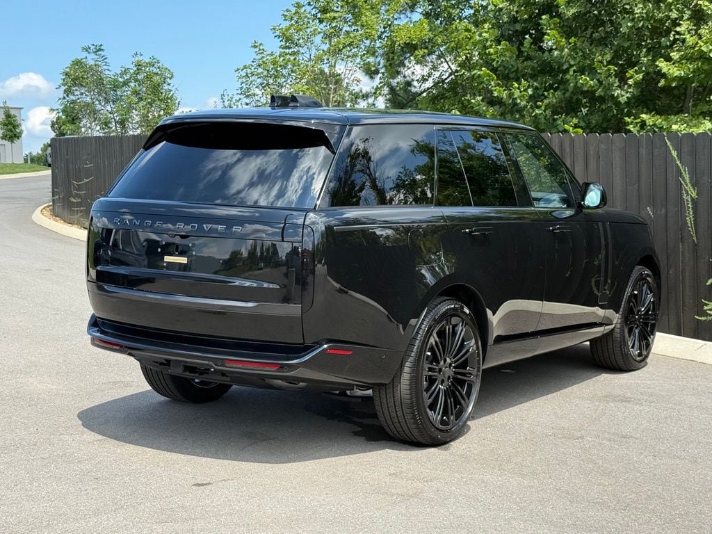 New 2026 Land Rover Range Rover SE AWD/4WD image 6