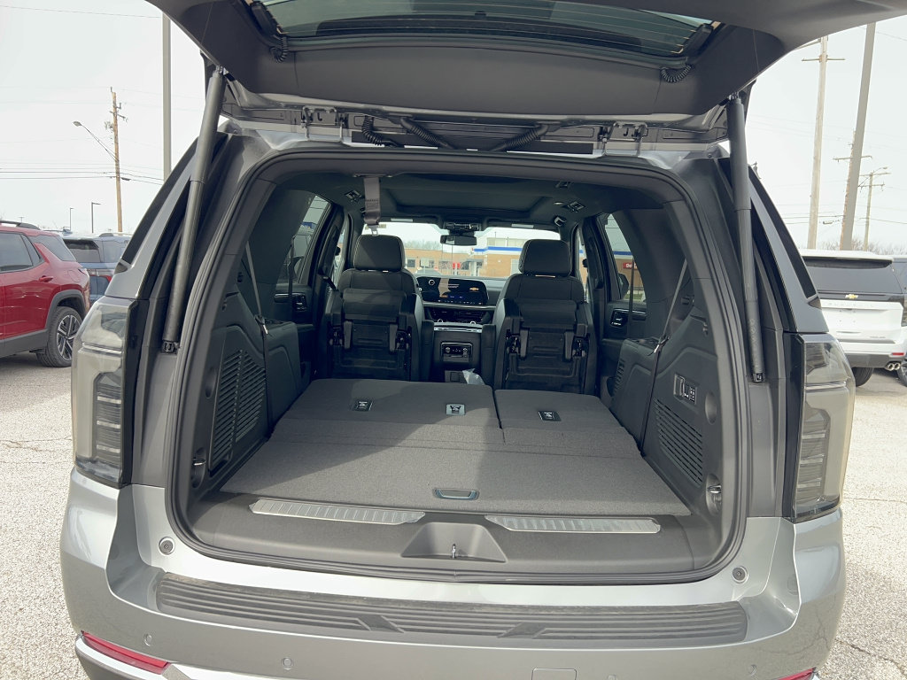 New 2026 Chevrolet Tahoe Premier w/ Sun And Tow Package AWD/4WD image 12