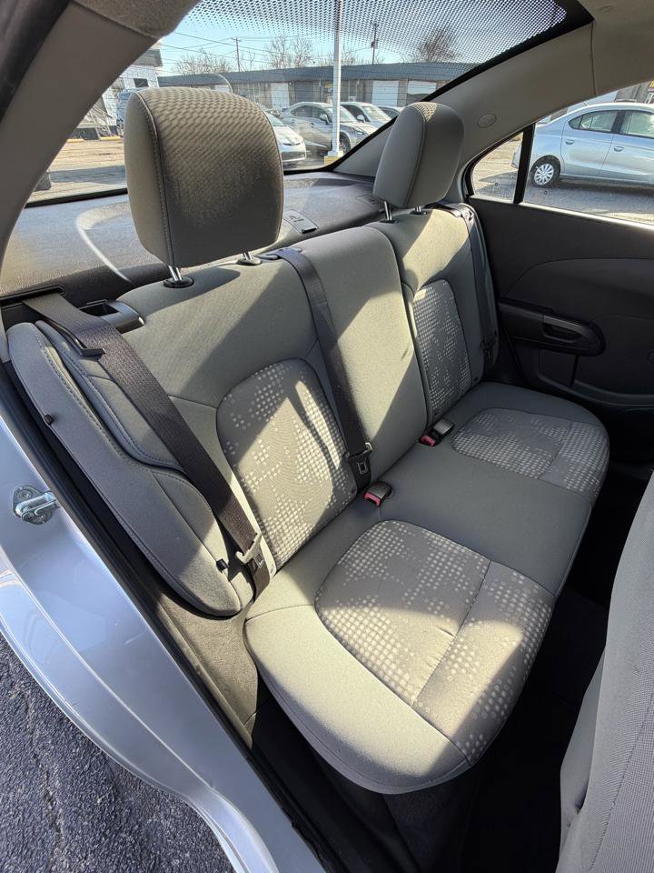 Used 2012 Chevrolet Sonic LS image 17