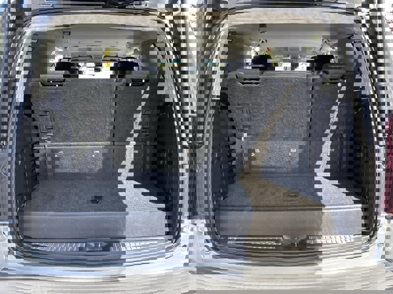 Used 2017 Chevrolet Tahoe LT AWD/4WD image 33