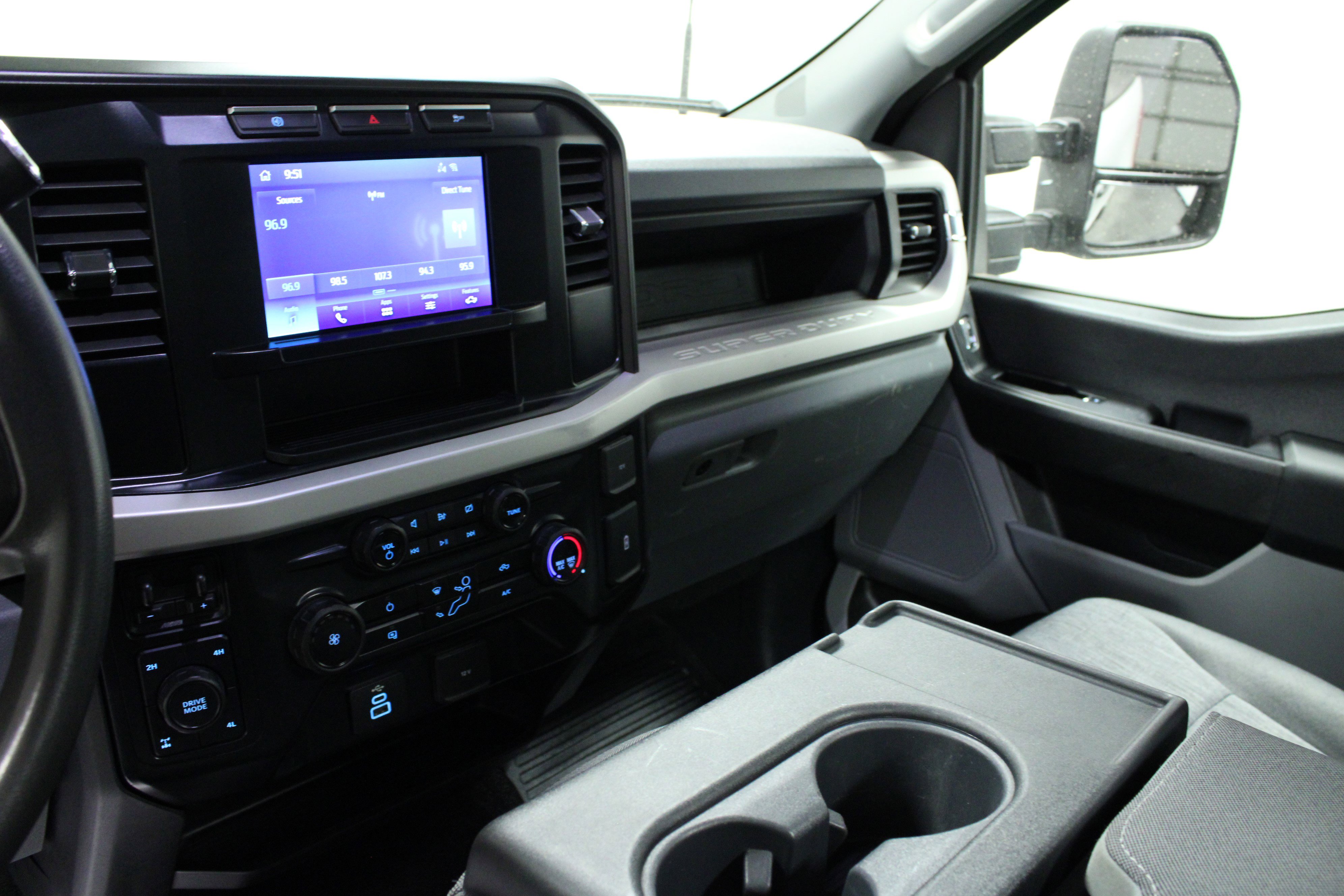 Used 2023 Ford F250 XL image 17