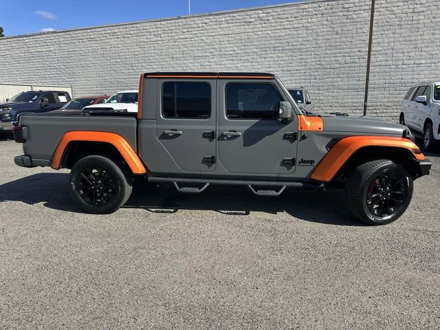 Used 2022 Jeep Gladiator Overland image 3