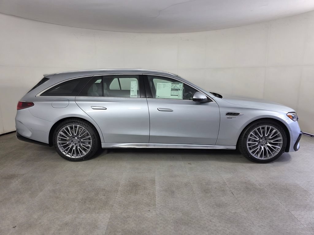 New 2026 Mercedes-Benz E 53 AMG e 4MATIC Wagon image 3