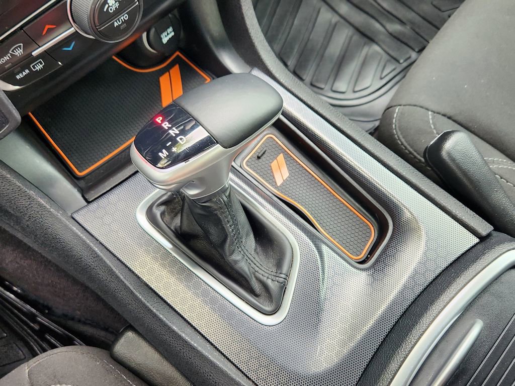 Used 2018 Dodge Charger GT AWD/4WD image 11