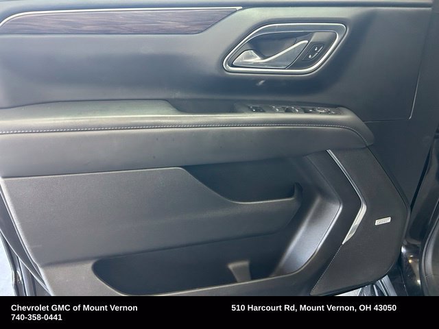 Used 2023 Chevrolet Suburban LT AWD/4WD image 15