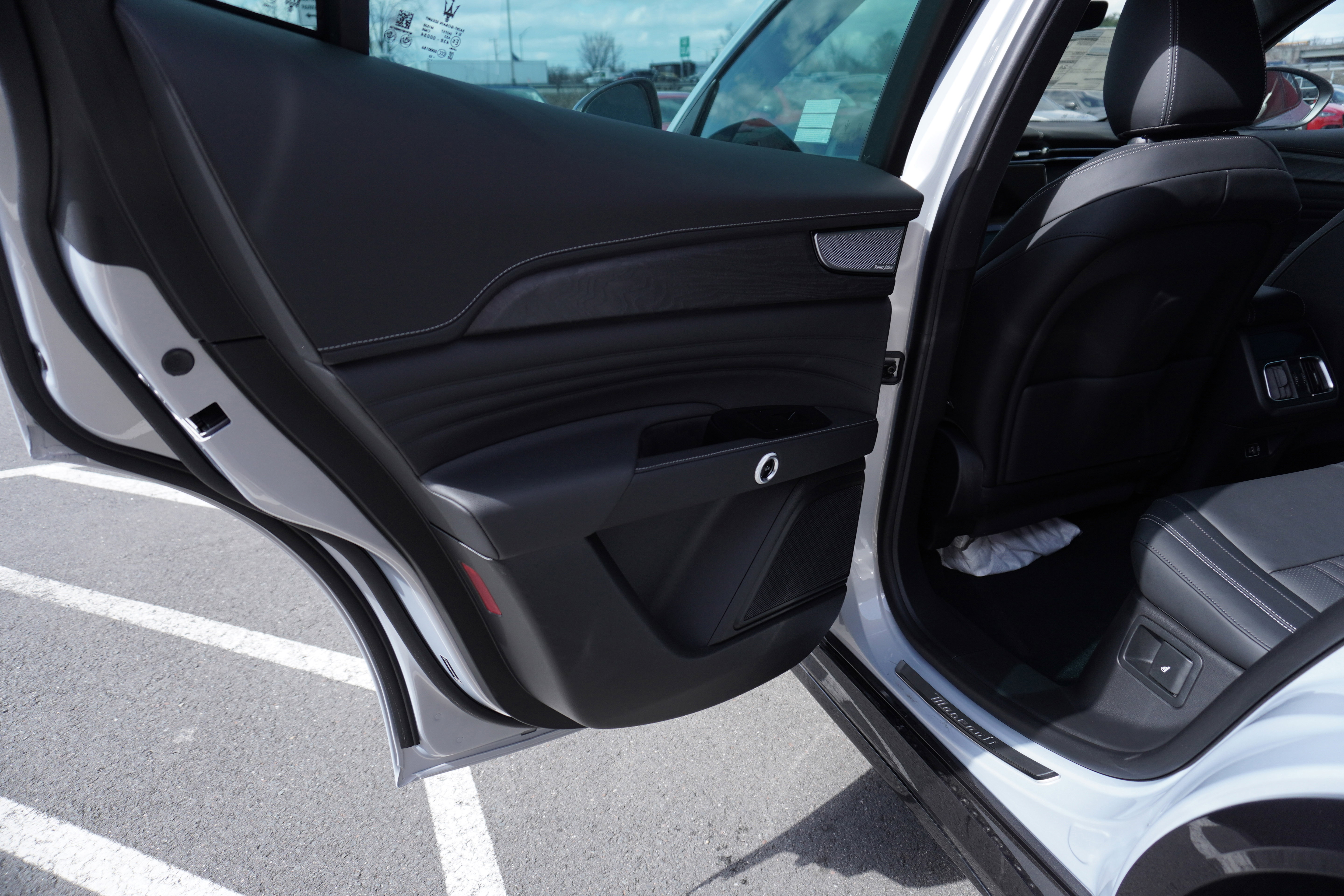 New 2025 Maserati Grecale Modena image 19