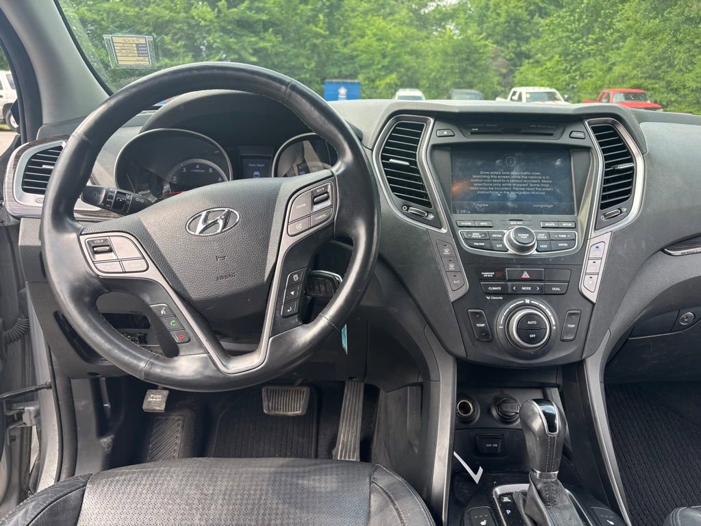 Used 2018 Ford Explorer XLT w/ Equipment Group 201A AWD/4WD image 11