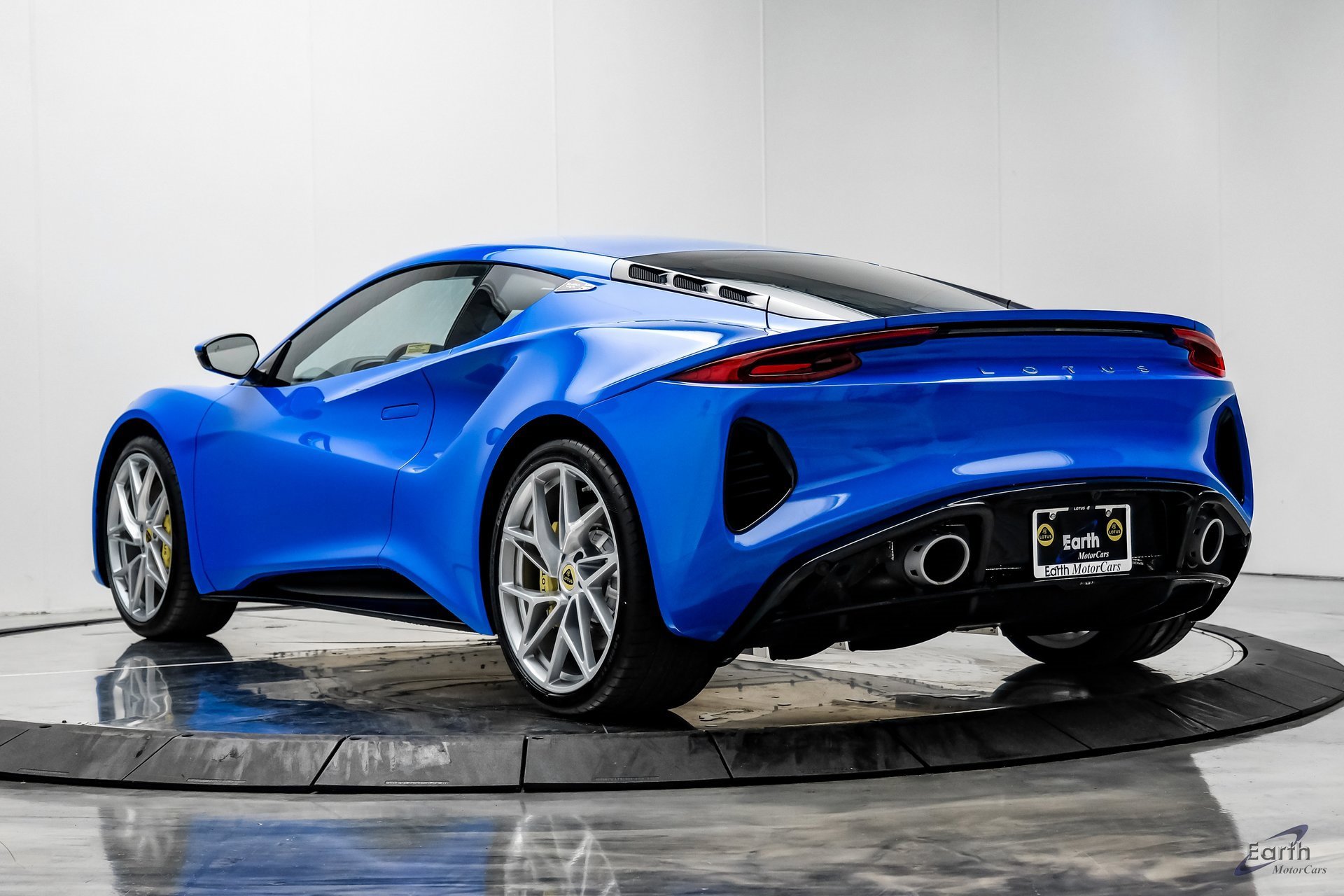 New 2026 Lotus Emira image 10